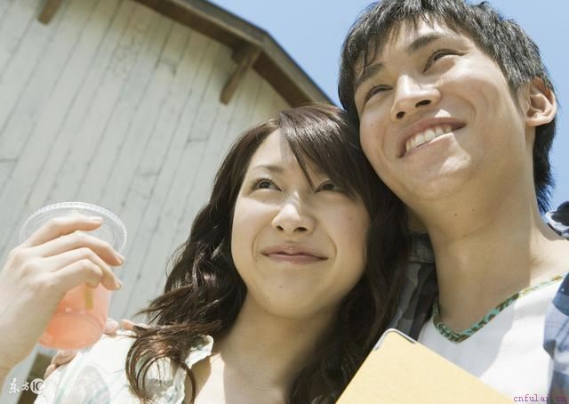 掌握好泡妞的正经与不正经，女人就会爱上你！