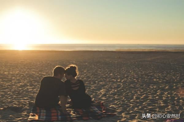 很多人羡慕“谈一次恋爱就能结婚”，但我却后悔嫁给了初恋