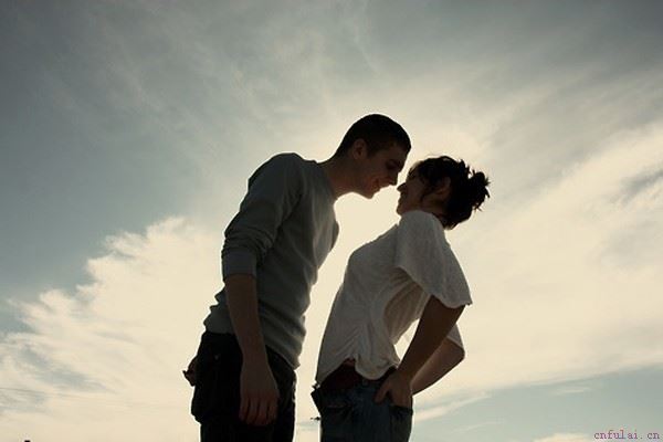 失恋后想挽回怎么办?挽回死心女朋友战术