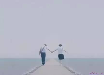 如何跟喜欢的人搭讪？只需四招