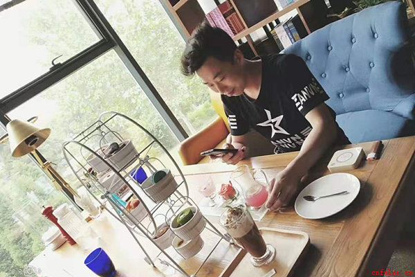 网上怎么撩妹找话题 学会让女生主动撩你（附聊天记录）