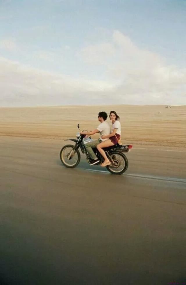 4个挽回对方的聊天技巧，瞬间征服对方让他（她）重新爱上你！