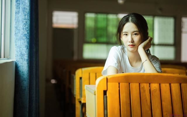 追女生最好方法，掌握这三个招数，让对方更加主动靠近你