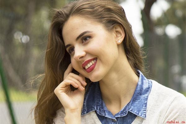 女生说好冷怎么回答？高情商男人都这么回复！