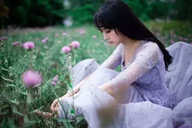 如何让前任主动联系你?如何发信息撩回前任