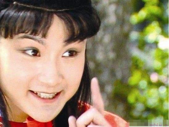 世间最成功最美好的表白方式，红楼梦用3个故事就写尽了