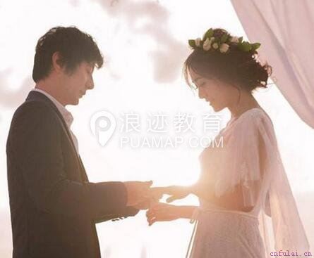 向女朋友求婚的短信,男生向女生求婚短信