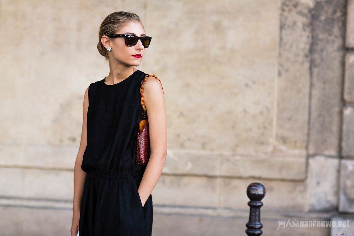 街头搭讪女生 越是掌握这四点 越容易收到微信号