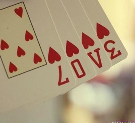 表白不止“我喜欢你”，还有以下强100倍更为让人心跳的情话