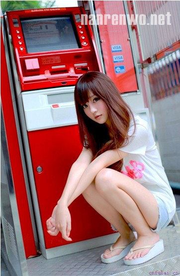 讨女人欢心的20个关键词 有幽默感学会赞美