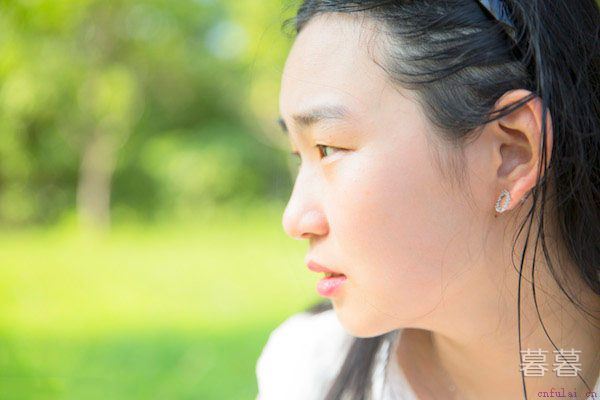 吵架后心情累了的句子 爱你的人舍不得让你伤心