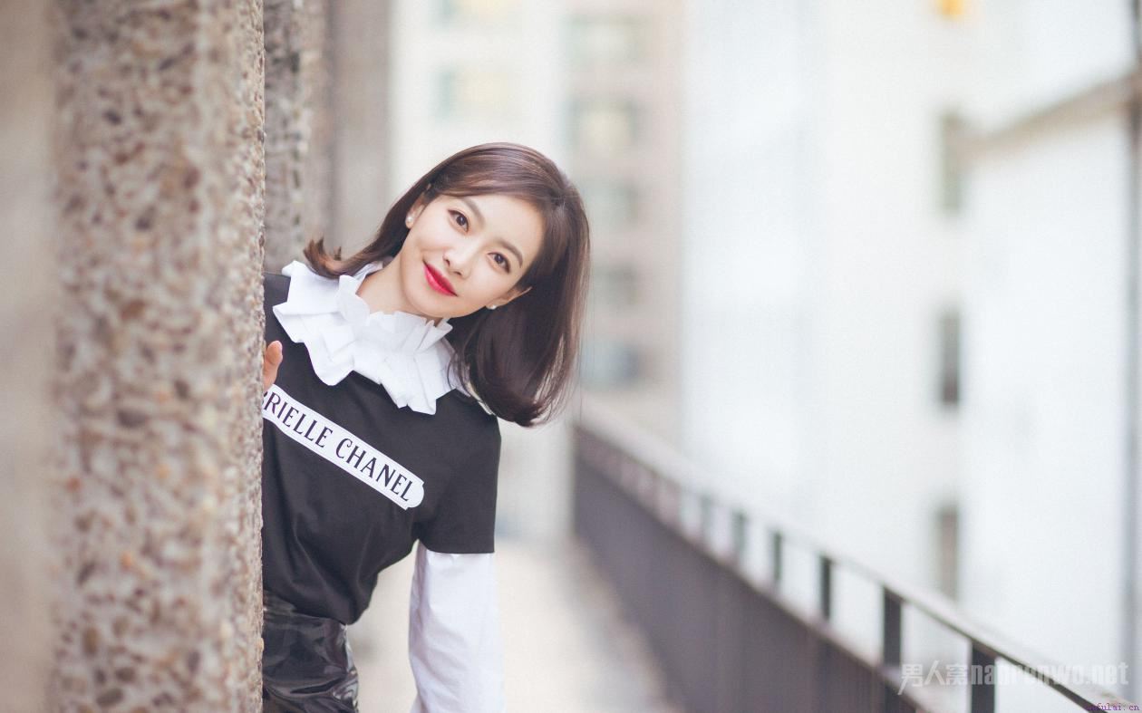 糟糕，是心动的感觉 我要怎样牵到她的手？