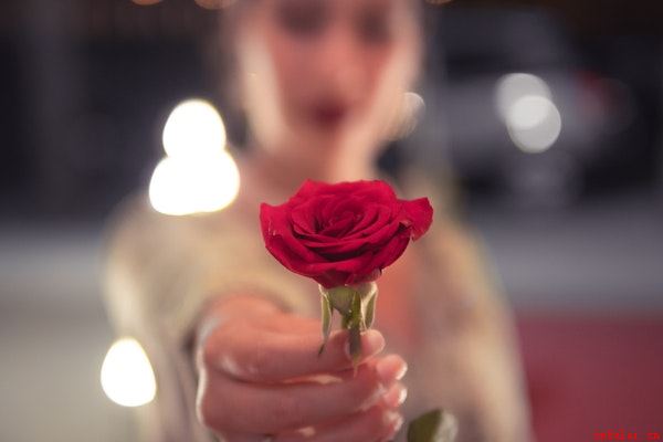 宅男有哪些方式认识女生