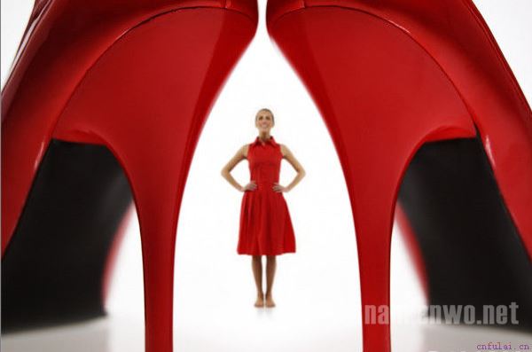 小心!男人的四个行为 容易让女人认为你喜欢她