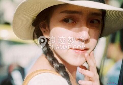 刚开始谈恋爱聊什么？