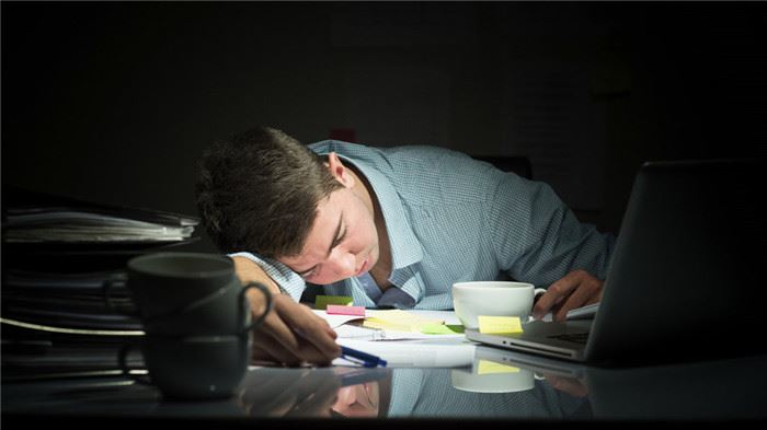 ​表白后被拒，还应该继续追吗？