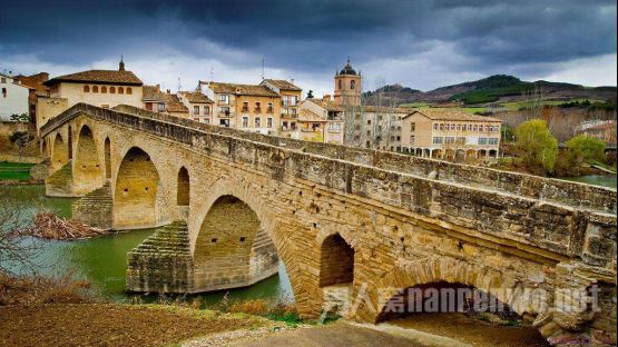 七夕浪漫出游，相约西班牙迷失其中，恋人旅游去处