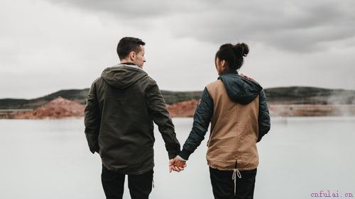 夫妻感情不合怎么办?怎样修复夫妻关系