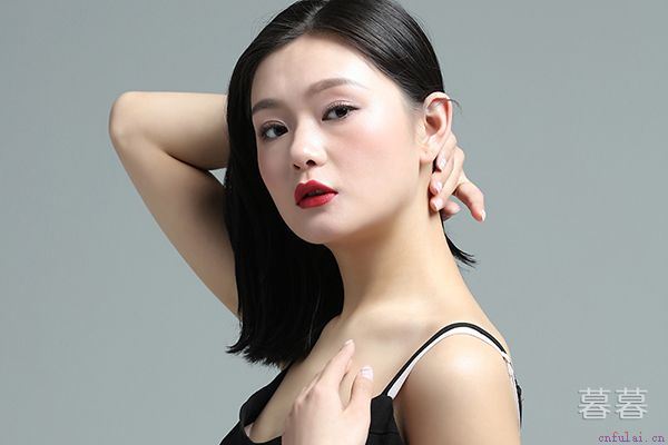 因为我的忽视她背叛了家庭 心酸