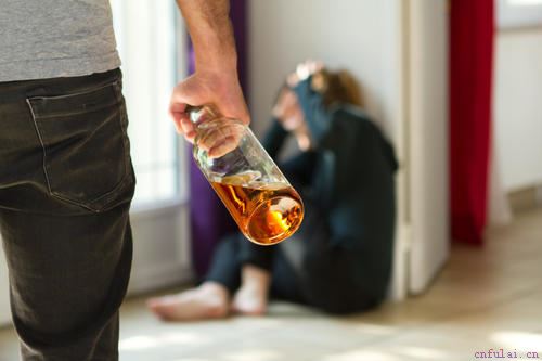 夫妻之间怎么相处才能让两个人之间的感情变得更好？