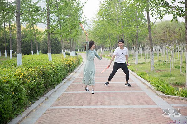 老公有了情人怎么办 不要忙着提离婚