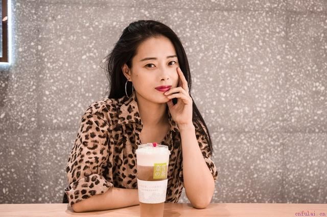 男人真心想和你结婚，才有这些表现